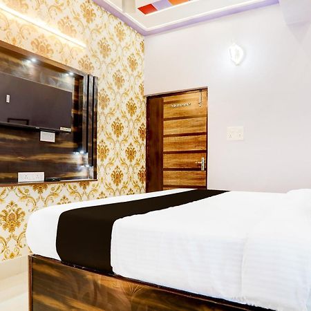 Hotel O Deejit Inn Danapur Extérieur photo