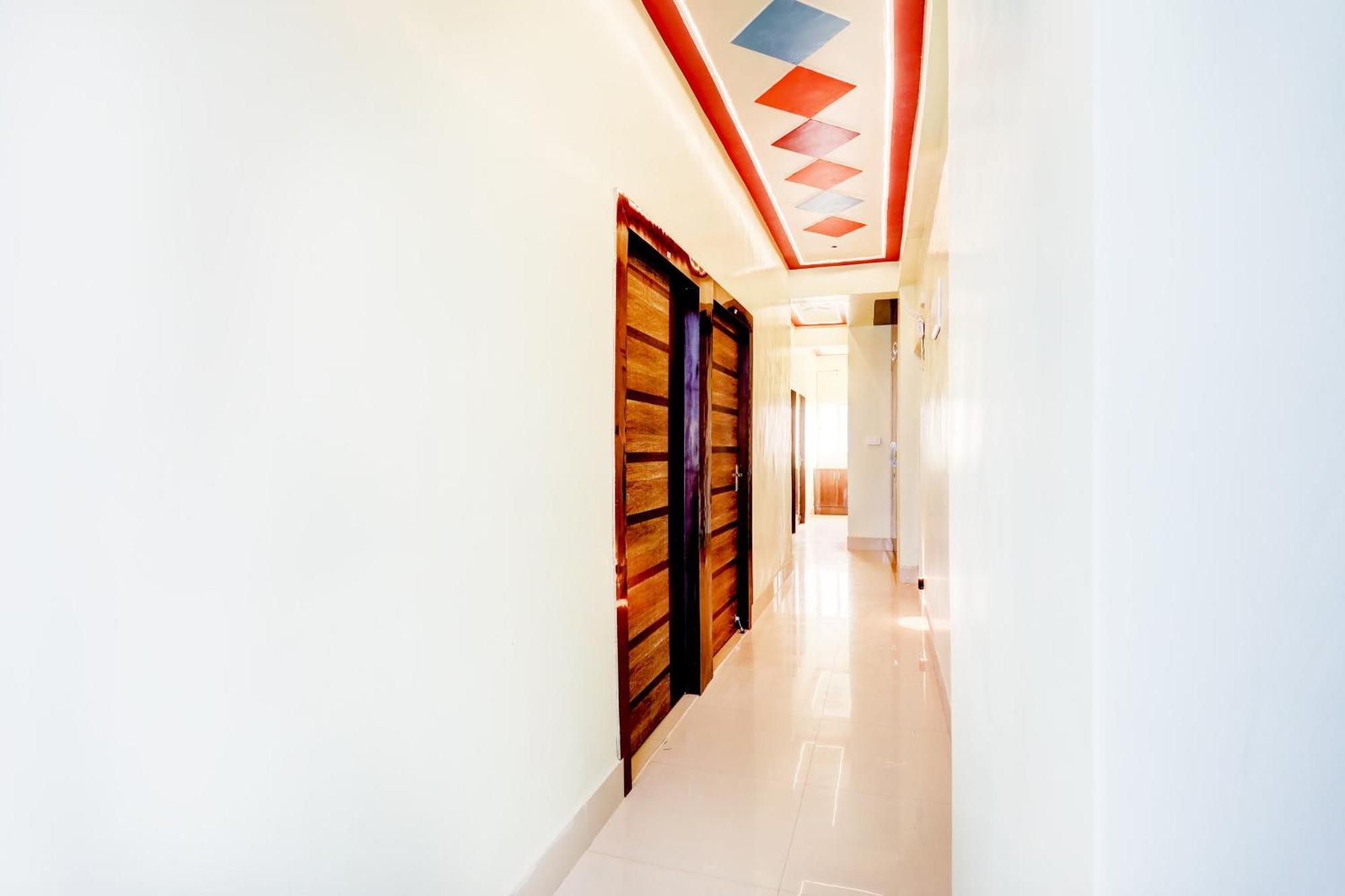 Hotel O Deejit Inn Danapur Extérieur photo